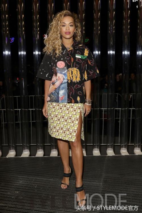 错视感的双拼印花才是今夏秋冬的最新流行指南!