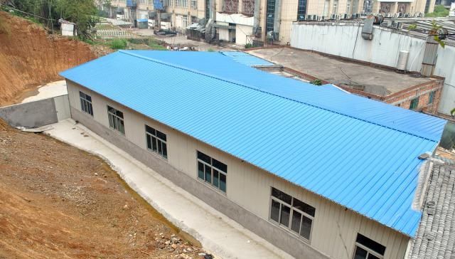  #好处#为什么一些农村现在很流行“彩钢顶”？到底有啥好处？看