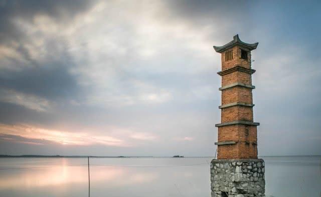 河南小城因一名考生出名，中国最大的寺庙出自这里，占地500亩