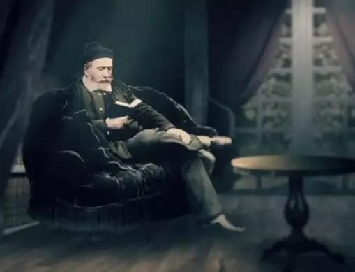 为什么富豪们喜欢买珠宝?