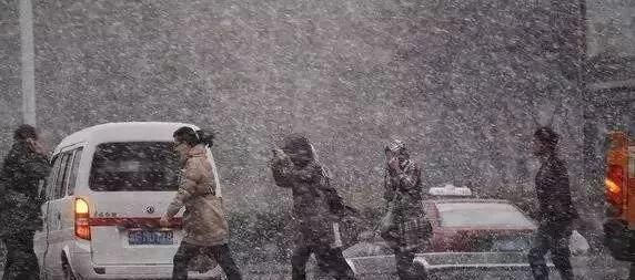  「阴转晴」来了！寒潮＋大风双预警来了