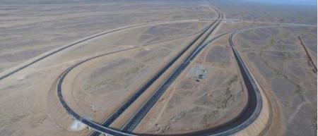  全长@国内最荒凉的高速,全长2540公里却几乎看不到一辆车！