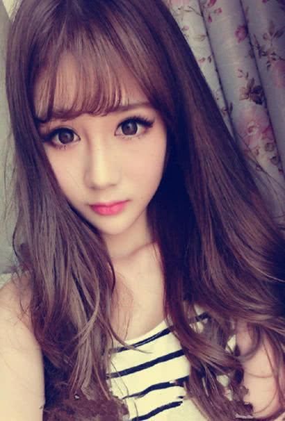 脸型决定你该留什么样的刘海，这种脸型不适合留刘海，显老又很丑