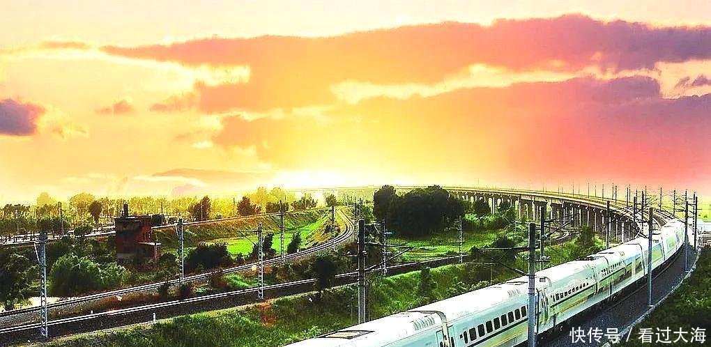 广东于2022年建成新高铁, 途经的湛江等6座城市, 迎来发展机遇