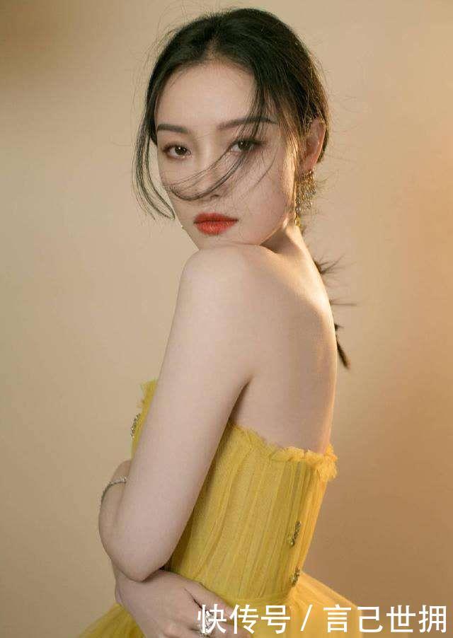「气质」自然大方颜穿搭分析第一期——服从气质是最难得的美