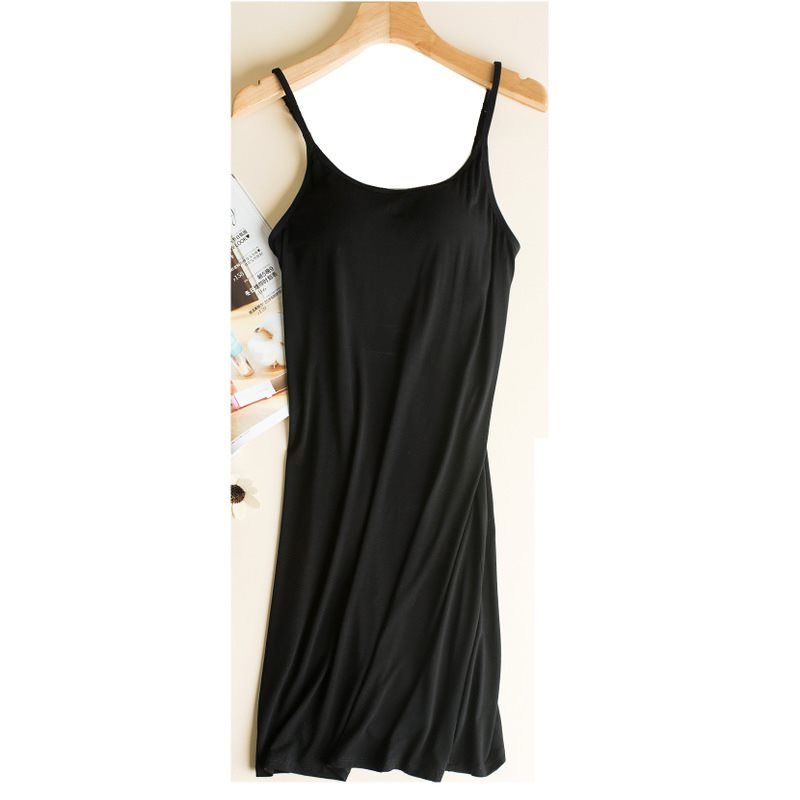 现在睡衣真是时尚，穿上身真是美，质量还是真丝的