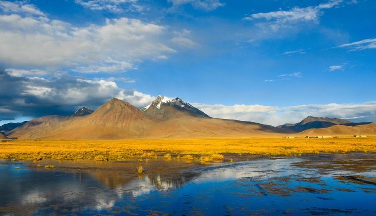 中国最惊艳的公路，绝色的风景，去过都不枉此生