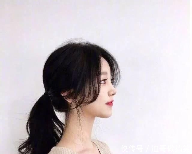 『半丸子头』一根皮筋就能搞定的7款发型,前三款超简单,手残党也能轻松学会