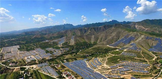 霸气！中国耗资88亿，建全球最大光伏电站，绵延40公里，位于山西