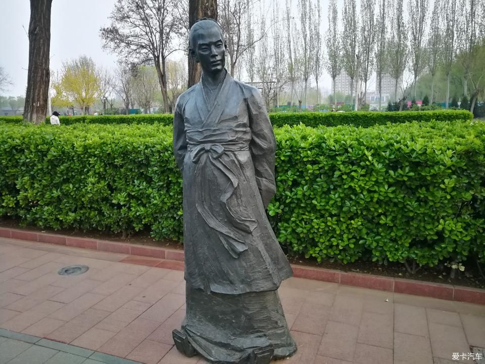  「喜欢和支持」【爱卡踏青季】满园春色藏不住，探界美景郁金香！