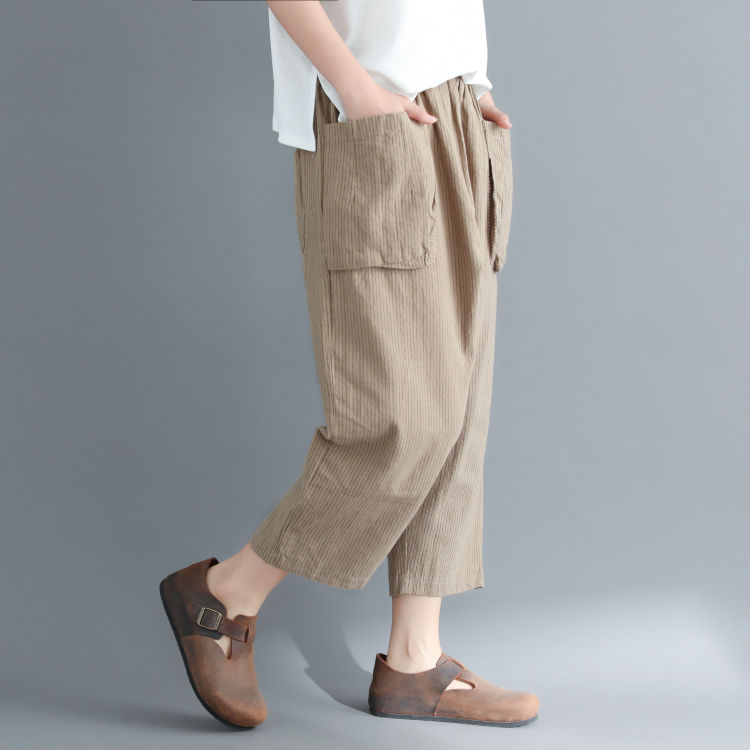 下半身胖，别穿紧身裤，尴尬!看:这么穿，不松不紧，美得刚刚好