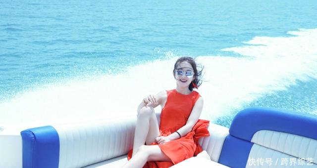 赵丽颖被造谣怀孕事件,一人一狗劈叉,让人猜疑