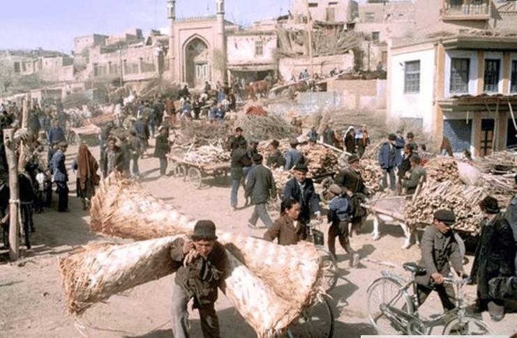  「镜头」美国人镜头下的1988年新疆：没想到30年前的新疆是这样