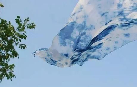 『小院』20多岁的年龄差距,却把一个破烂的农家小院变成了“桃花源”