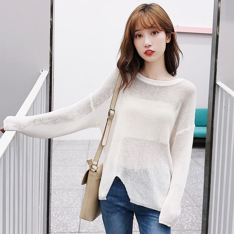 奇怪了!老婆不穿秋裙了，原来是穿了这新款小衫，越看越靓贼美嫩