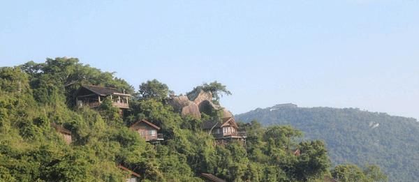 独自去三亚旅行的新疆少女成长记