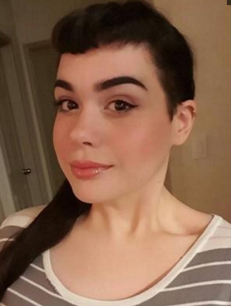 580斤的女子一年减肥成赫本，男友表示终于可以和她亲密了