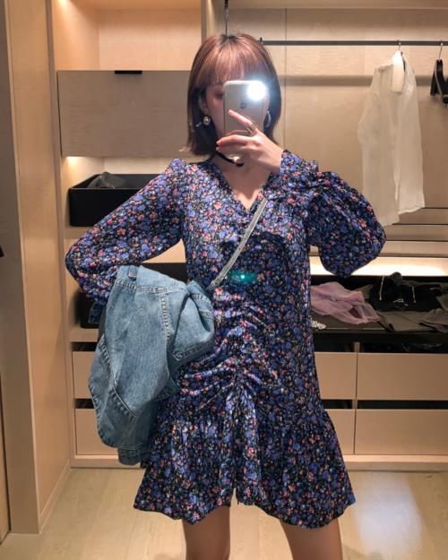 【碎花】2020年建议微胖女生:多种草一些“碎花裙”,遮肉效果贼棒