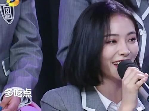 『快本』青你2学员杠上导师许佳琪快本开口这一刻,蔡徐坤表情意味深长
