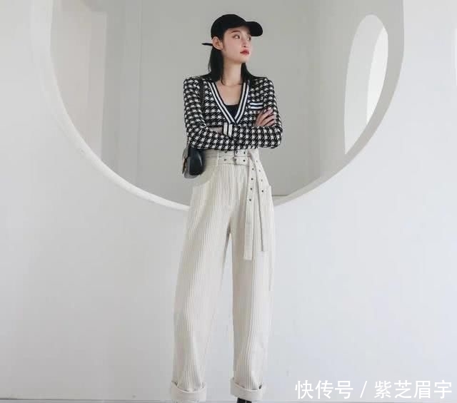 梨型:梨型身材如何穿搭?穿衣法则很重要,简单搭配扬长避短穿出好身材