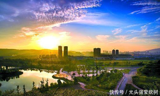 重庆一个区是渝西最大城市, 城镇人口超70万, 大学数量众多