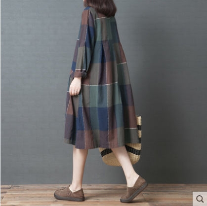 终于到秋天了，出门穿这棉麻装+平鞋，迷人好看，同事见了也想买