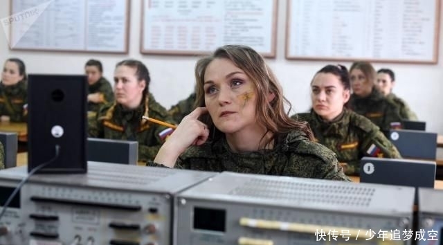  #比拼#俄导弹部队女兵选美大赛 比拼颜值和战斗力