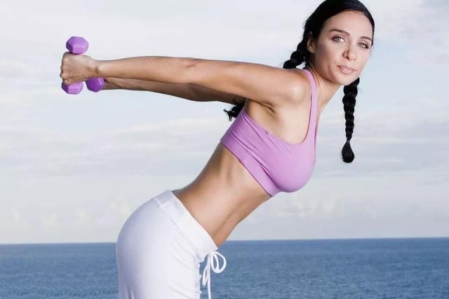 一秒教你成为健身穿搭潮人！