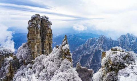 白石山景区邀北京市民来赏冬