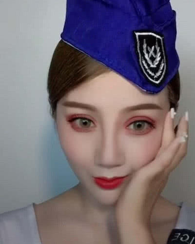 化妆术有多“牛逼”？当空姐卸完妆的那一刻，网友：我想静静！