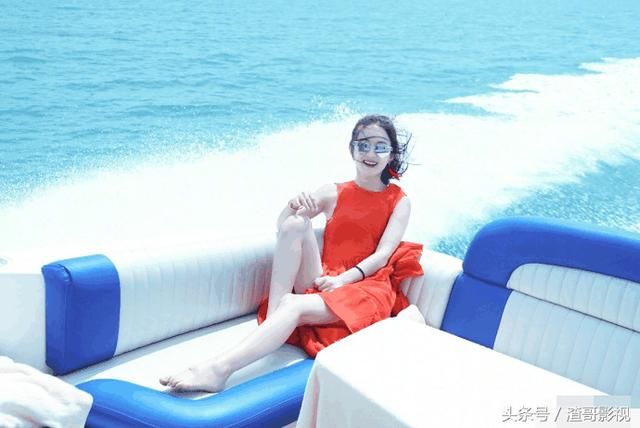 赵丽颖停工被疑怀孕？用这样的方式回应，真是一个奇女子！