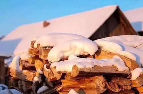  #明年#小寒将至，“小寒不冷大寒冷，大寒不冷倒春寒”，明年有