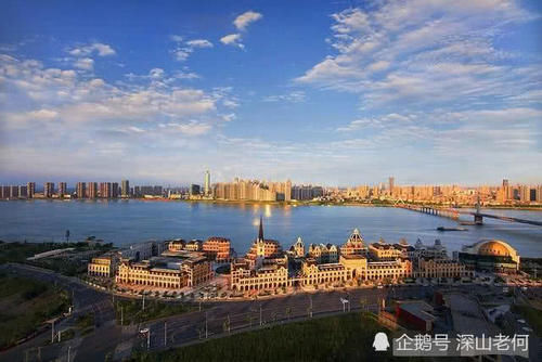 国内最爱说方言的两座城市,从不说普通话,游客:像在国外!