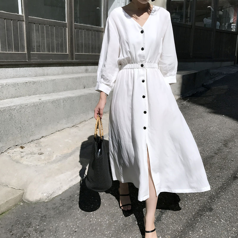 有一种裙装叫“梦幻裙”，不缺钱的话，精致女人早就准备一件