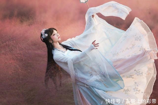 「熬夜」洛丽塔模特为何这么有气场养成这些习惯，你也可以精致又漂亮