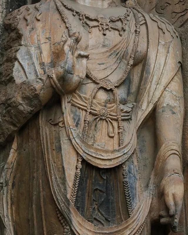 原来石窟里讲得根本不是神仙的事？