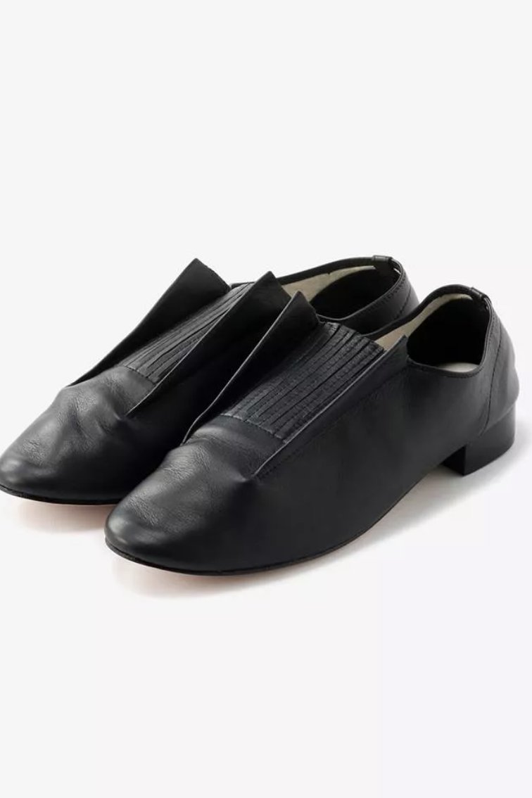 Yohji Yamamoto 携手 Repetto 发布联乘鞋款