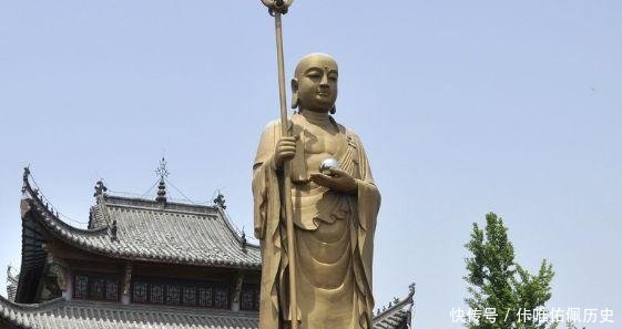 中国境内有名十大佛像，拜过三五个就值哭了，全部跪拜福泽深厚