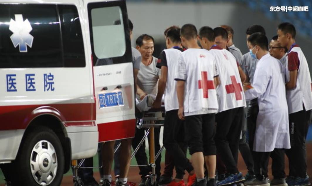 张源在U21国足与缅甸U21比赛中受伤,诊断为颧