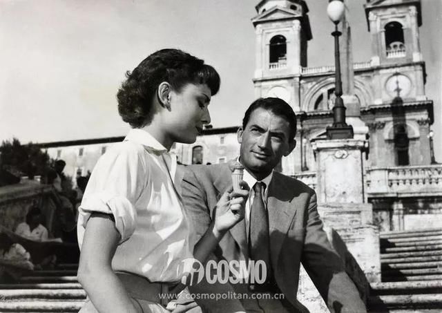 美人计｜美剧版《我的前半生》，原来是场50年代的复古趴