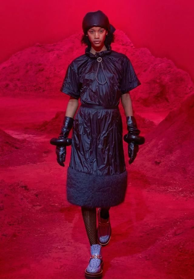 设计师@2020秋冬 Genius 系列：多个天才设计师的合作系列，MONCLER