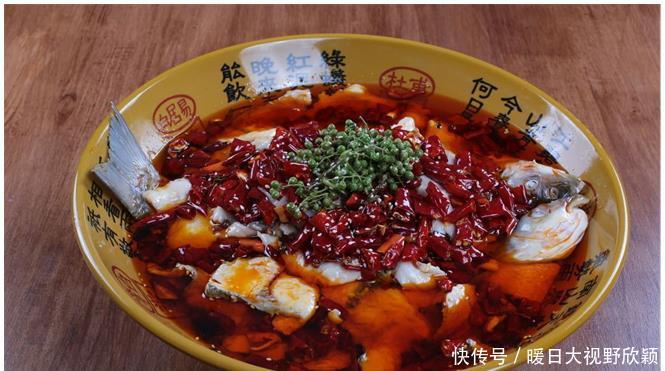  「做出来」做水煮鱼下锅前，别只会腌制，多加这关键一步，鲜嫩美味还嫩滑