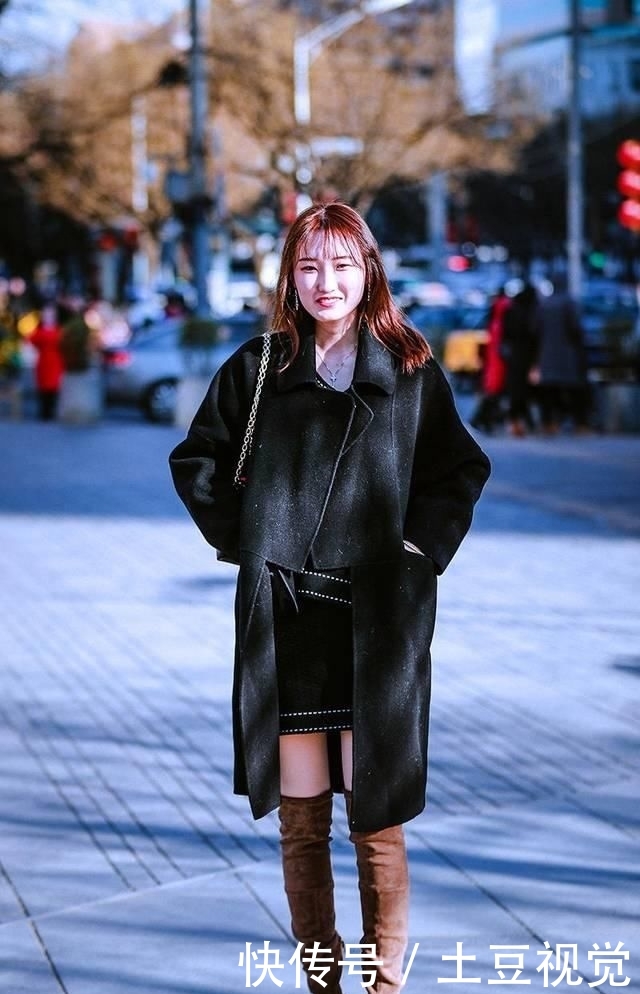  『更多』街拍：将时间花在一些有意义的事情上面，你可以得到更好地提升