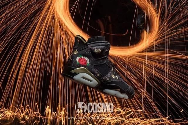 时髦办｜佟丽娅靠袜子立“早睡早起”flag，我觉得她做不到！