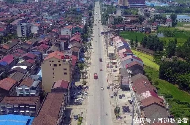 湖南桃源县最大的镇，紧邻常德市区，名字很多人不会读