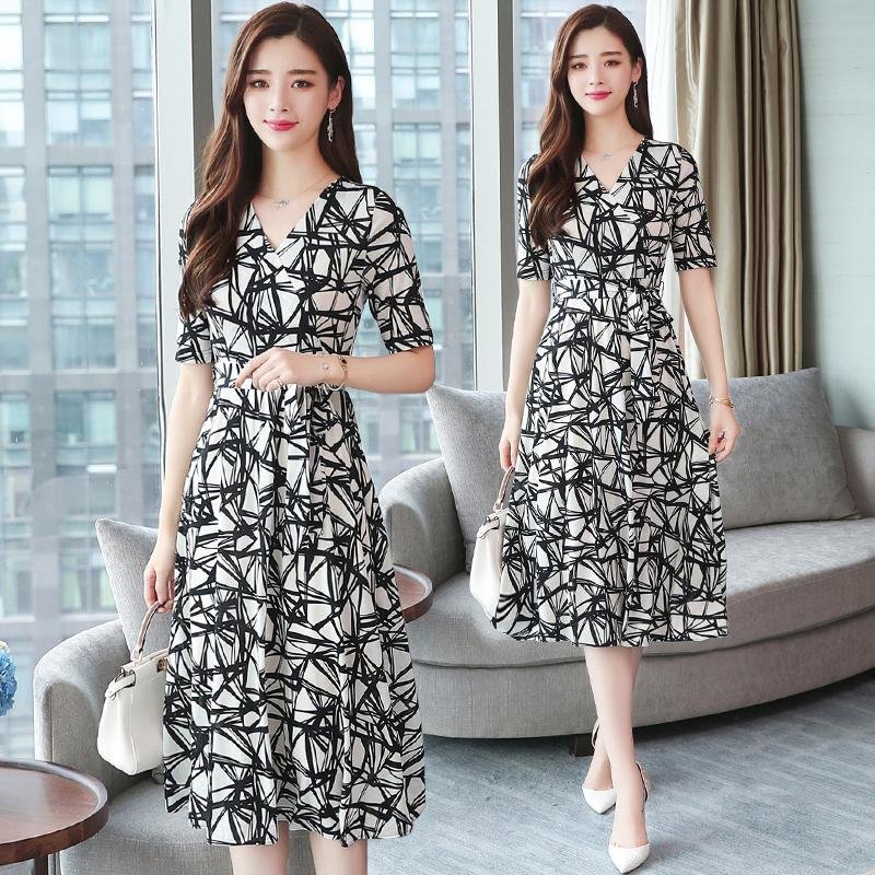 女人身材不好没自信?7月新出的流氓裙，让你穿出优雅女人味