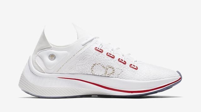 C 罗中国行秀球技时穿的这双鞋，你抢到了吗？