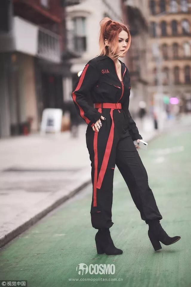 时髦办|盖章!何穗穿上酒红连体裤就是仙女本仙