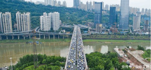 四川这个城市比北京大5倍多, 即将成为下一个国际都市!