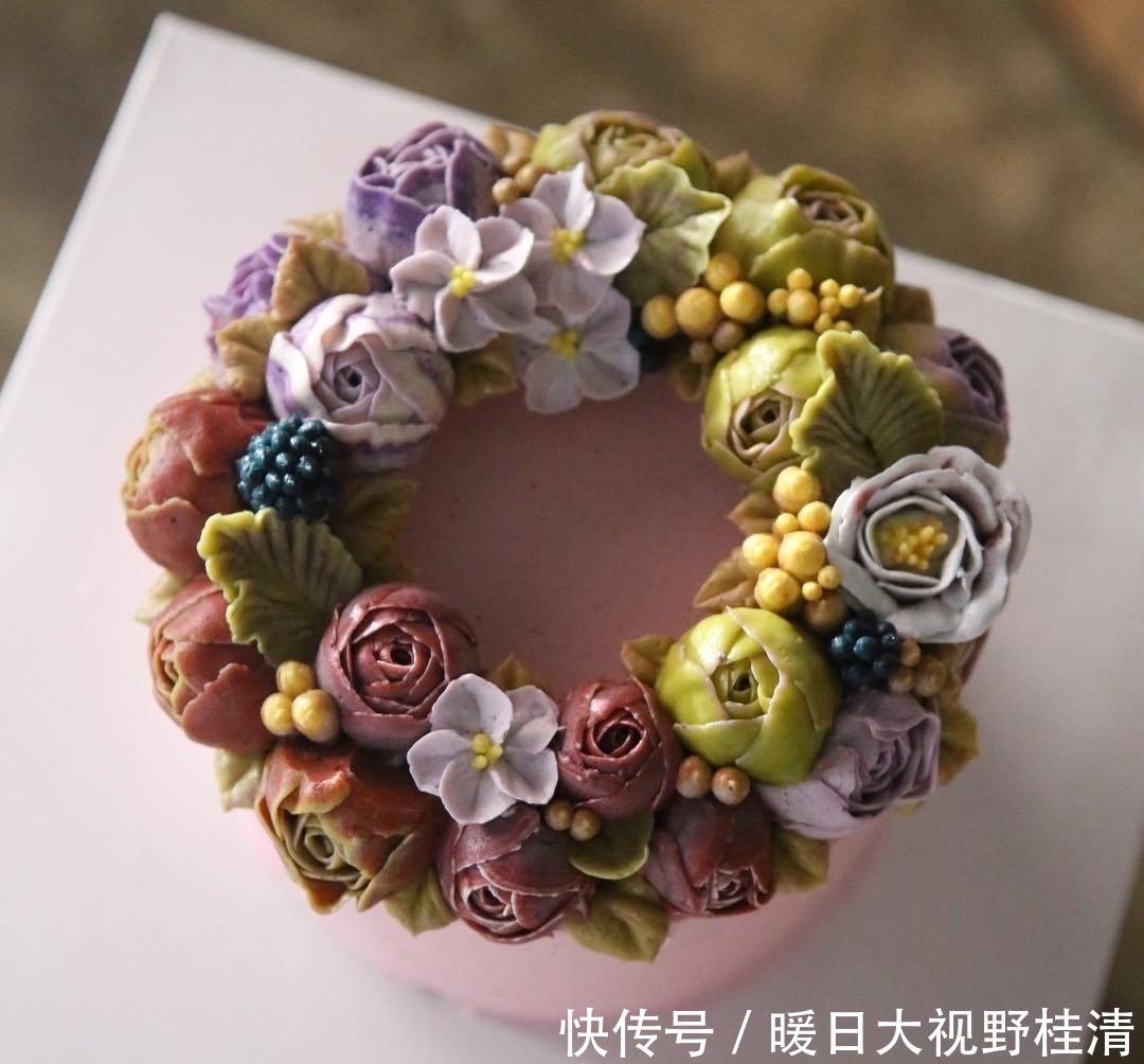  『制作』她做的鲜花蛋糕太撩人，看完后全世界都惊艳了